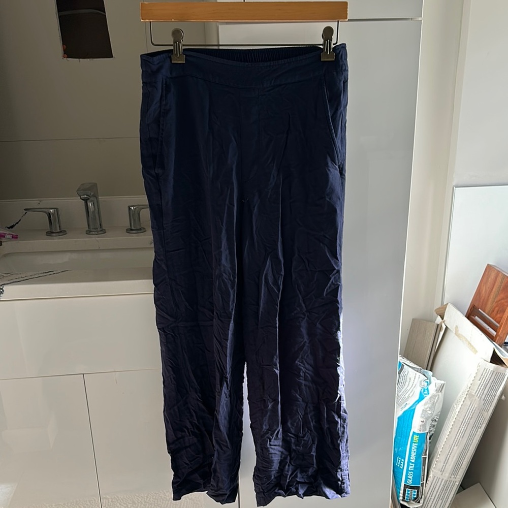 5 for $25 Old Navy Blue Wide Leg Playa Pants